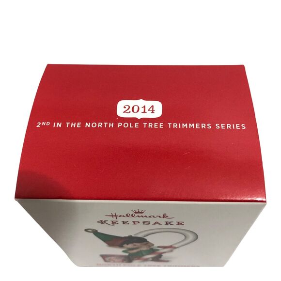 Hallmark Ornament 2014 North Pole Tree Trimmers 2nd in Series Elf Candy Cane NEW - Picture 4 of 5